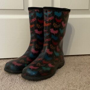 Sloggers Vibrant Chicken Rain Boots